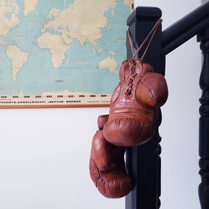 Vintage Leather Boxing Gloves - Cognac