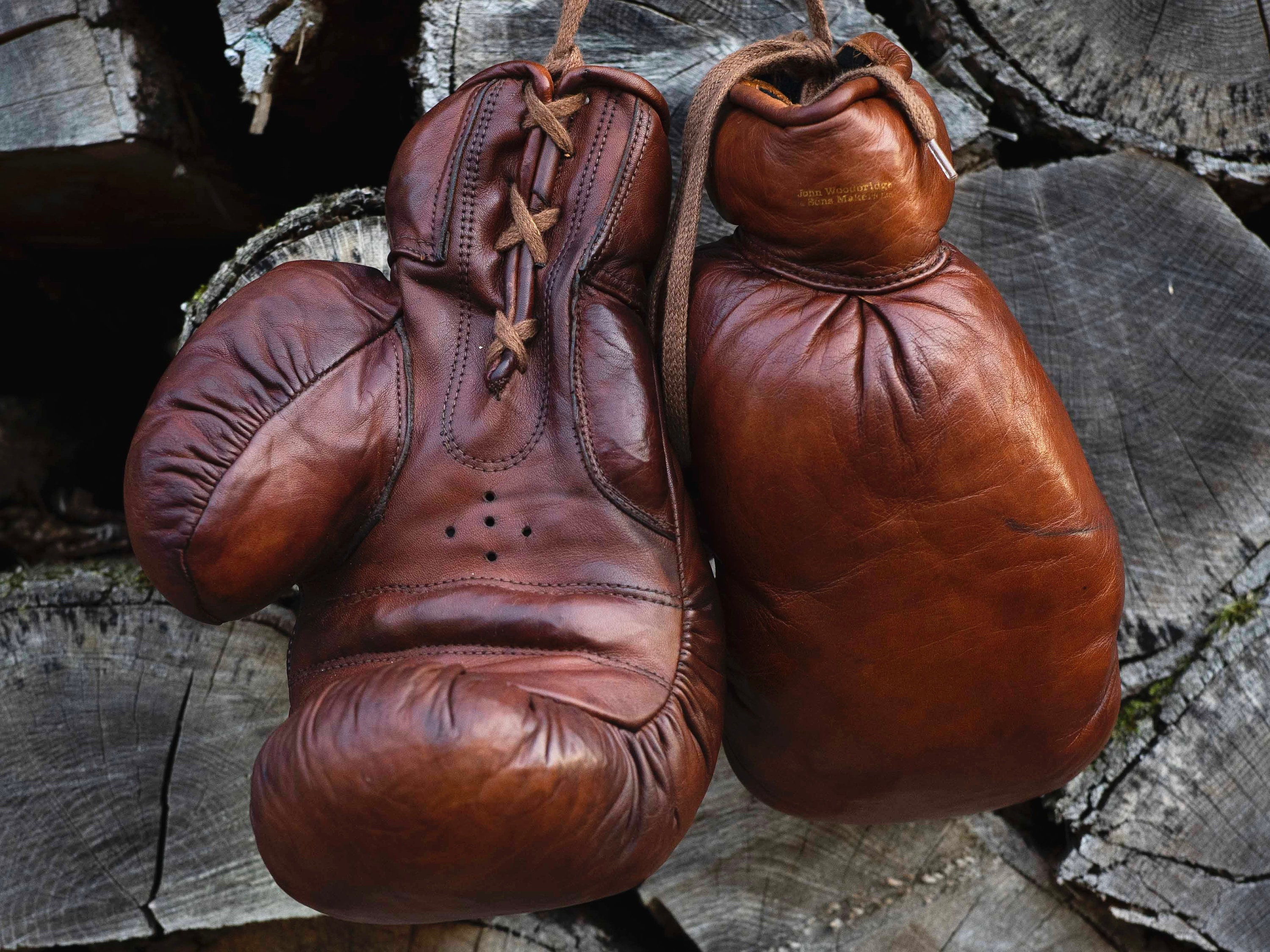 Gants de boxe en cuir véritable style vintage