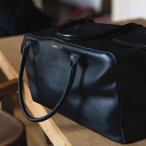 Leather Weekend Bag Black image 3