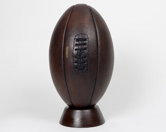s*f様 1919年 ラグビーボール ヴィンテージ 本革 il_340x270.4845347953_h2d5.jpg