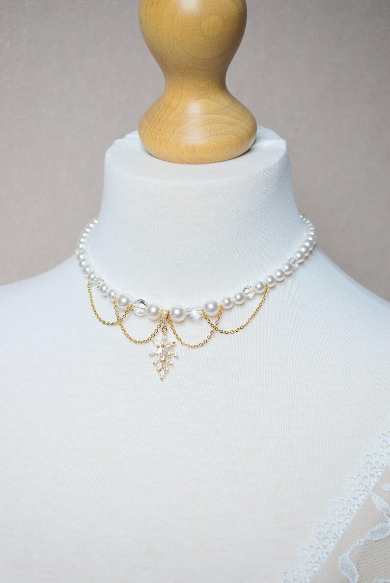 ROMY - a glamorous Bridgerton-style wedding necklace with mother-of-pearl and crystal beads, cascading chains, and a rhinestone pendant image 9
