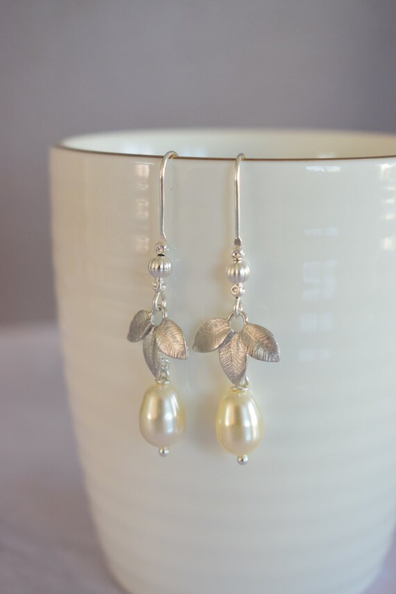 Pendientes De Gotas De Perlas De Oro De La Novia De Boho De Pendientes De Gotas De Perlas De Oro De La Novia De Boho De