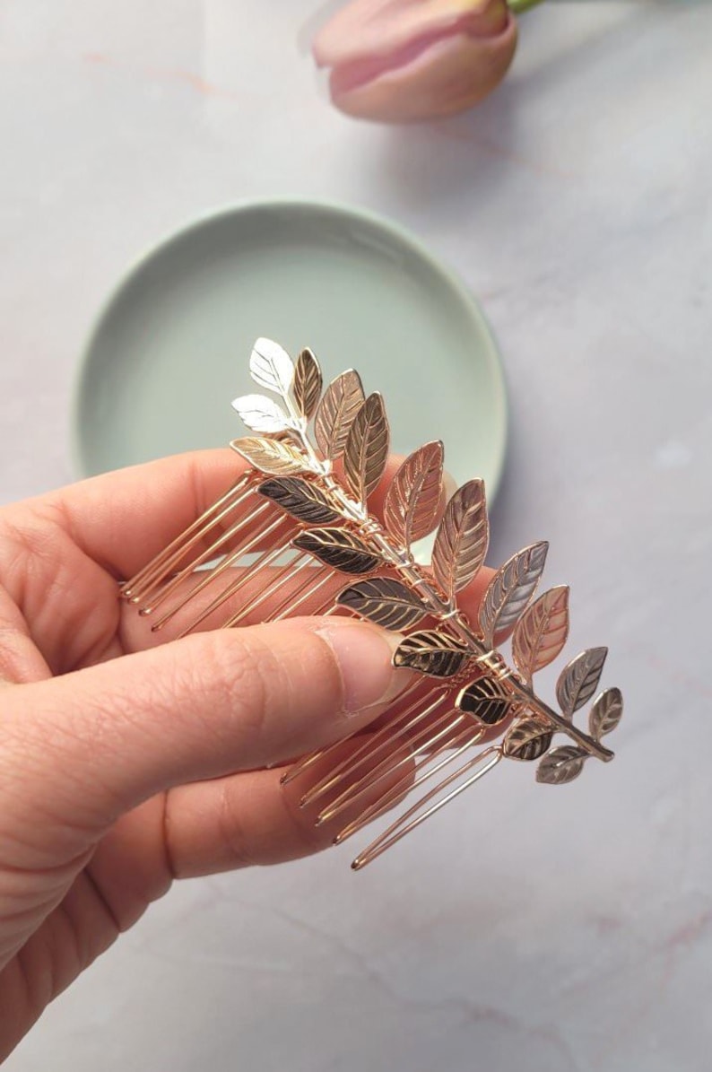 SIAM Peigne à cheveux pour la mariée, feuille doré bohème chic, très sobre bijoux mariage délicats image 4