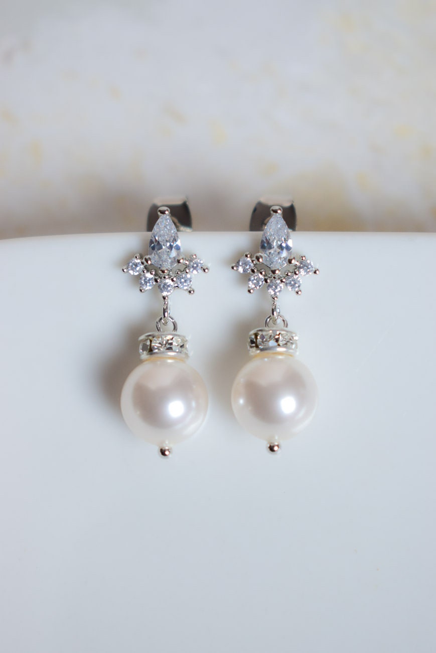 Boucles d’oreilles de mariée rétro vintage avec perles nacrées