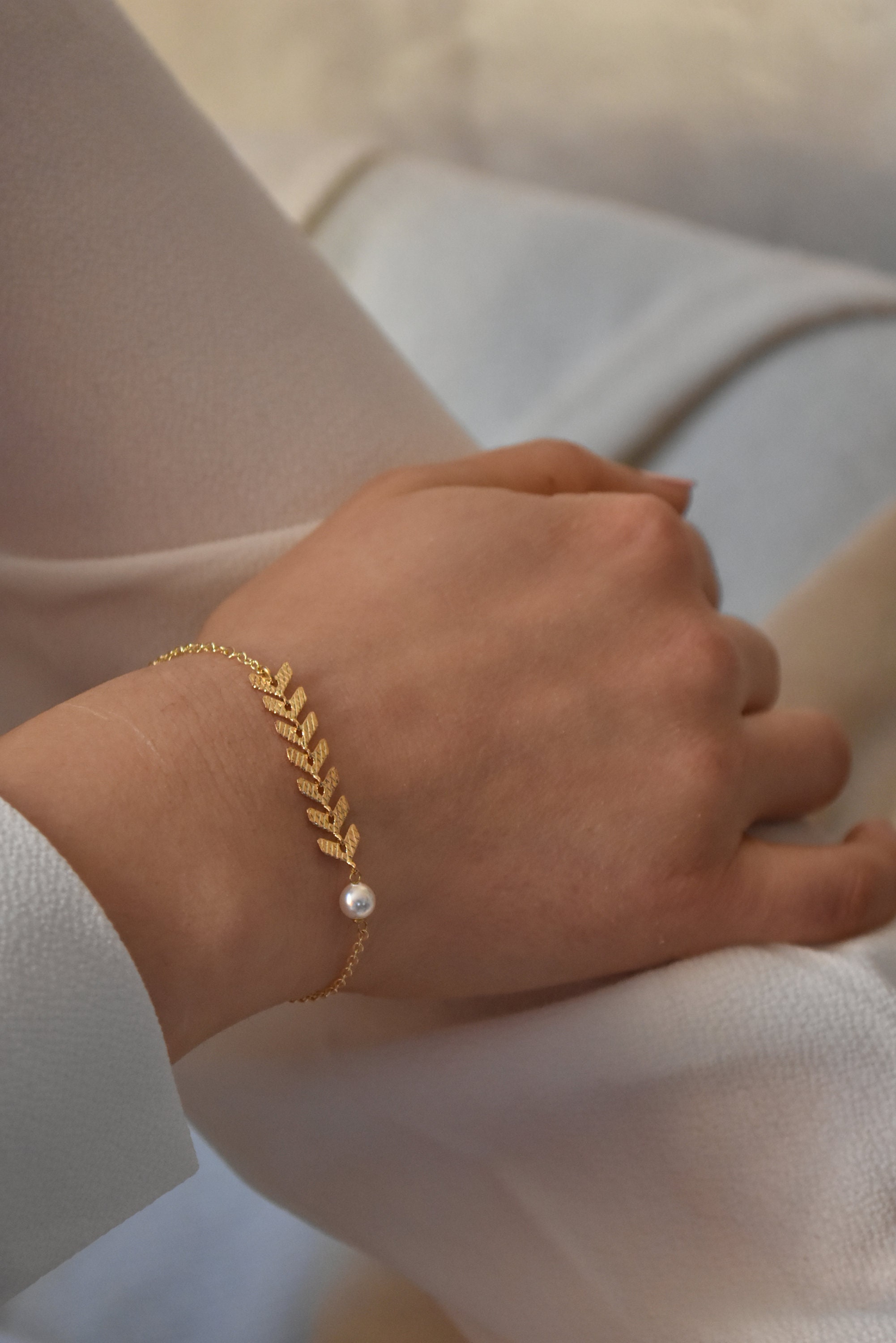 Bracelet de mariée doré avec perle nacrée – Bijoux bohèmes