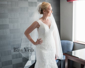 Wedding Veil with Pencil Edge, Fingertip Veil, Ivory Bridal Veil, Knee Length Veil, Champagne Veil, Single Layer Veil