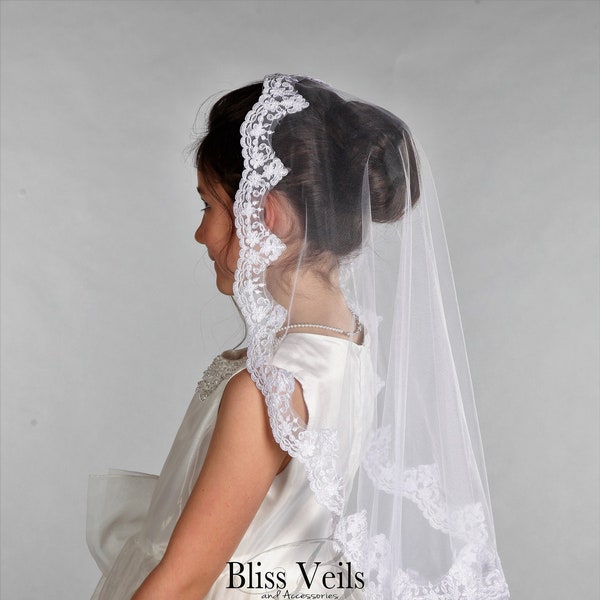 1st Communion Mantilla Scalloped Lace Edge Veil - Fast Shipping!