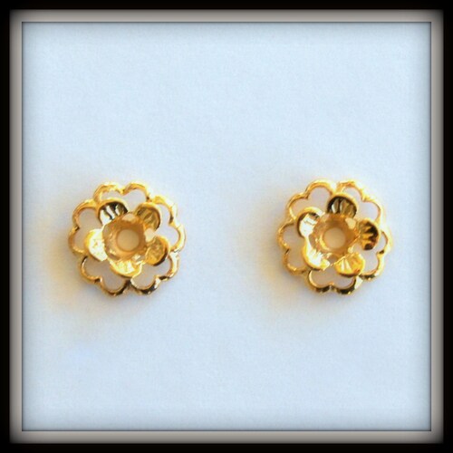 Details about   VINTAGE GORGEOUS 15MM LAPIS  FLOWER JACKETS FOR EARRINGS USE WITH ANY STUDS 