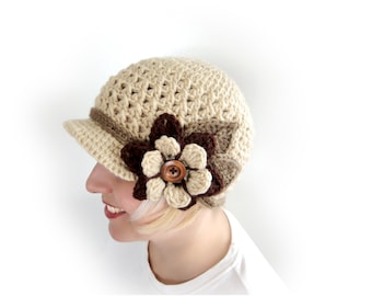 Crochet Newsboy Cap. 44 couleurs. Fleur avec boutons en bois et les feuilles. Bonnet. Chapeau féminin. Chaud hiver accessoire.