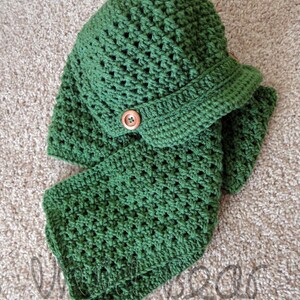 Crochet Newsboy Cap and Scarf. Set or Separately. Thyme or 44 colors. Women's Hat Beanie. Wooden Buttons. Warm Fall Autumn Winter Gift image 3