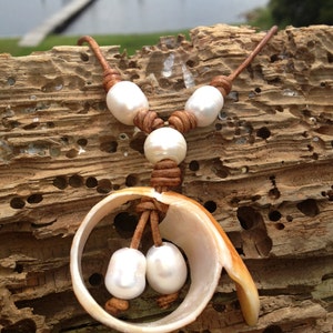 Seashell beach pearl necklace, Seashell Necklace, beach jewelry