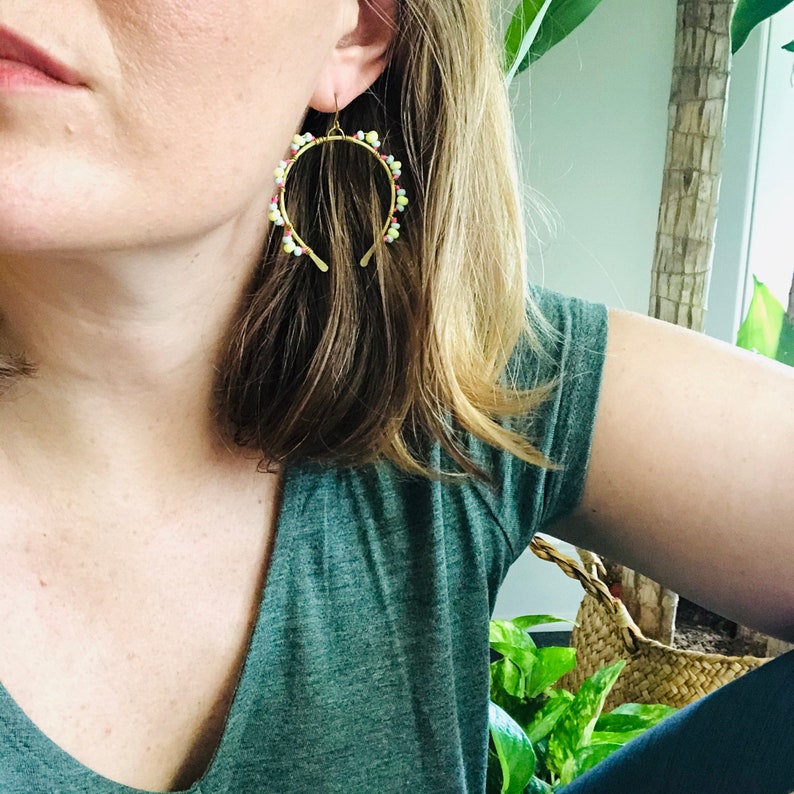 wire wrapped dangly hoops big earrings statement artsy big hoops trendy brass colorful pink boho unique seed bead Neon earrings