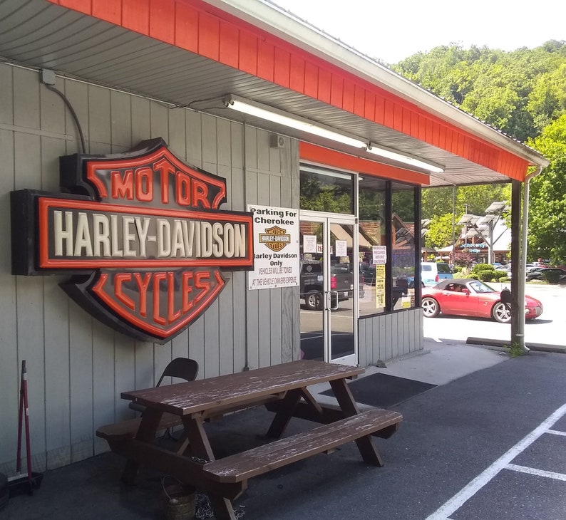 Harley-Davidson Chips From Harley stores Vegas Blue Ridge Asheville Cherokee Raging Bull Mother Road and Rocky Top image 5