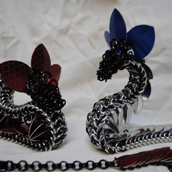 Chainmaille dragon sculpture