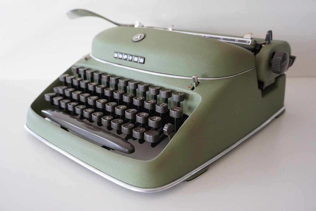 Beautiful Rare GREEN 1955 Alpina SK24 Typewriter - Working - Design ...