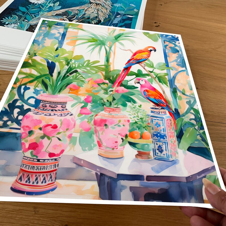 Bunter Papageien-Dschungel Kunstdruck,, schickes Chinoiserie-Dekor für Wohnzimmer, modernes tropisches Tierplakat-Safari-Themakunst Bild 2