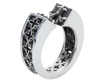 THEA - Ring Sterling Silver Fashion Jewelry. Fine Jewelry. Cross Relic Skulls Gothic Unisex