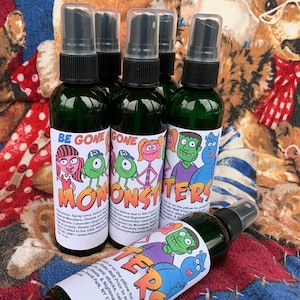 Monster Be Gone Spray, Monster Kid Spray, Energy Clearing,Monster Spray,Smudge Spray, Kids Spray, Aromatherapy Room Spray, Kid Friendly 4oz