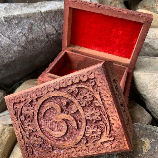 Om Spiritual Box with Red Velvet Lining | Om Wooden Box-Storage Box |Hinged Jewelry Box| Trinket | Crystal Storage| Carved Box | AUM