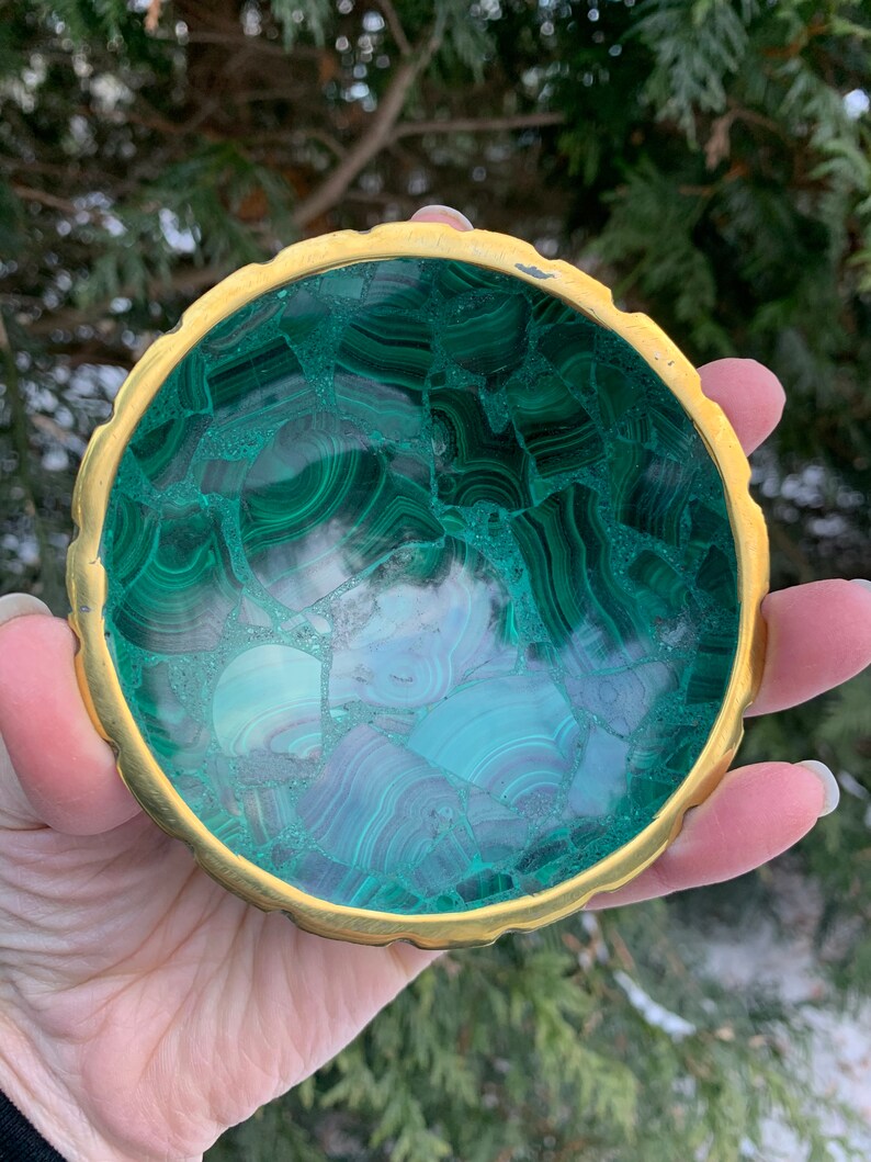 4 MALACHITE Bowl,Green,Malachite Dish,Hand Carved,Birds Eye Malachite,Brass Rim, Round image 8