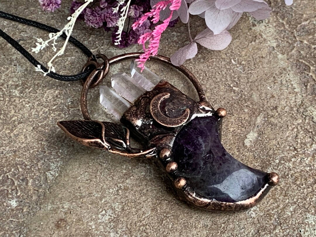 Amethyst Moon Pendant, Quartz Points Necklace, Crystal Amethyst Moon ...