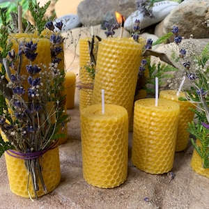 Honeycomb, Cylinder Candles,100% Beeswax Natural,Hand Rolled,Pillar ,Pure Sweet Wax,Taper Rolled Candle w/Lavender,Pine and Baby&#39;s Breath