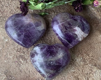 1 Amethyst Heart , Polished Crystal Cluster,Amethyst Uruguay Dark Purple ,Amethyst Heart ,amethyst pocket stone, February Birthstone, 2"-3"