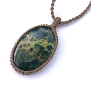 Ocean Jasper Macrame necklace, Green tones landscape, Large oval Ocean Jasper necklace, unisex adjustable pendant necklace, Beige and green