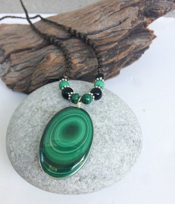 Natural malachite necklace sale