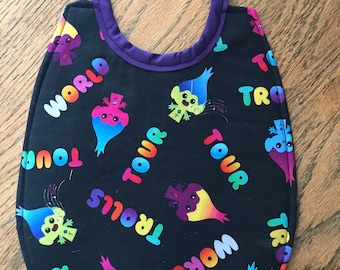 Trolls personalised baby bib. Trolls personalised baby bib.