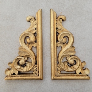 Set of 2 gold painted L shape corner appliques for mirror frames fireplaces staircases, wood corner decoration for upcycling furniture DIY
