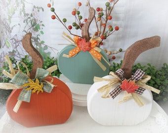 Wood Pumpkins / Tiered Tray Fall Decor / Table Rustic Pumpkin / Home / Farmhouse / Rae Dunn Inspired