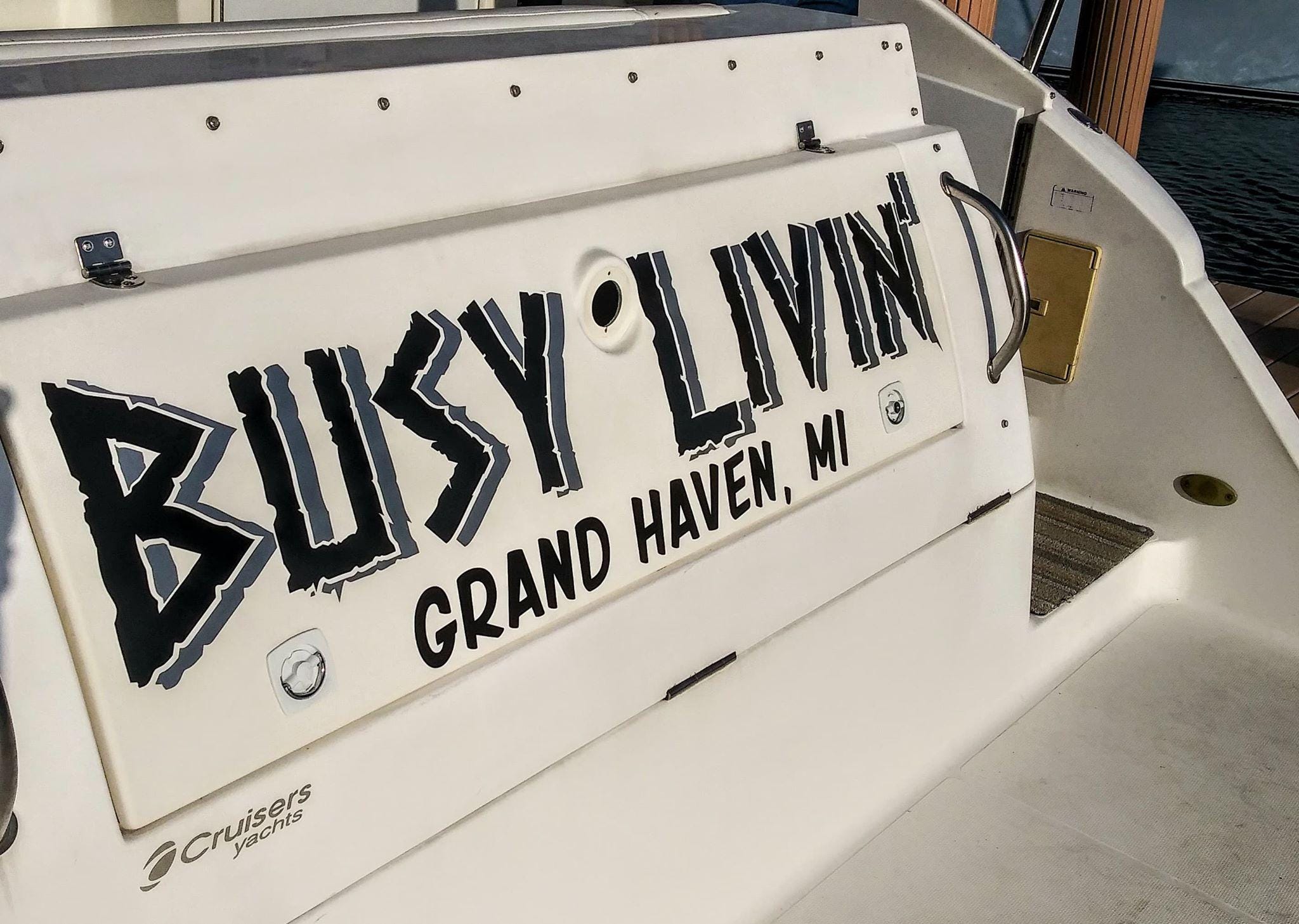 Custom Boat Name Decals – Weatherproof Vinyl Lettering - Etsy