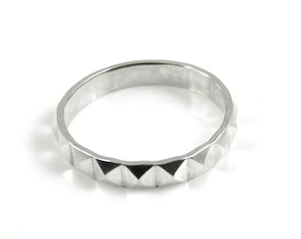 Sterling silver stud ring