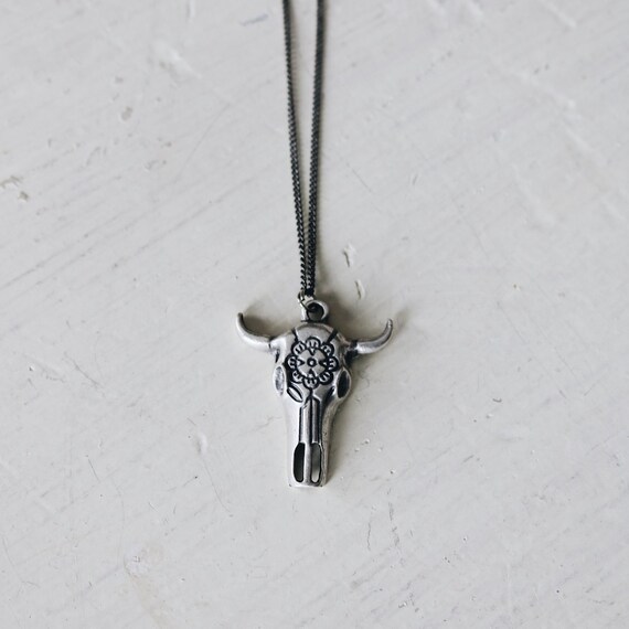 Bullhorn Necklace - Bull Horn Pendant Meaning Bullhorn Necklace - Bull Horn Pendant Meaning
