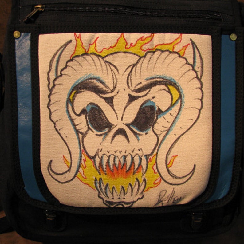 The Devil Beast by David Wong Original Artwork Handpainted Backpack Messenger Bag Bild 3