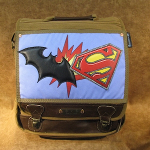 Batman v Superman Original Leather and Canvas Artwork on Messenger Back Pack 80515n14 image 1