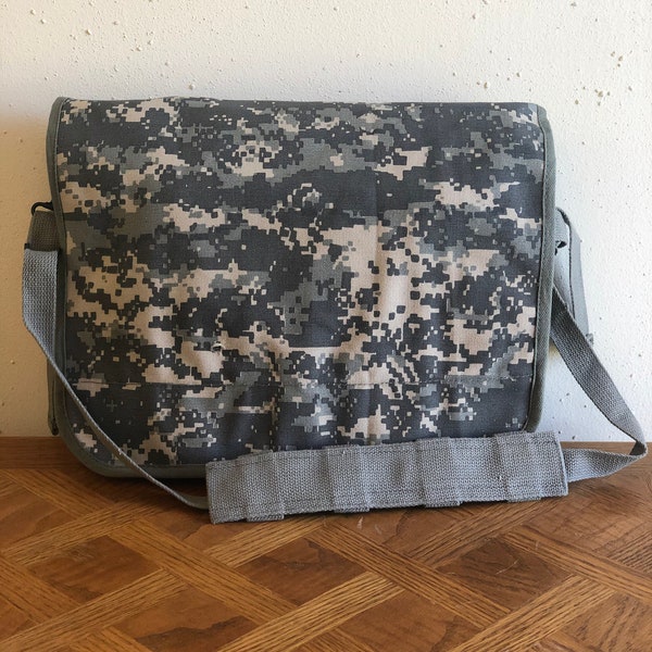 Israeli Paratrooper Bag