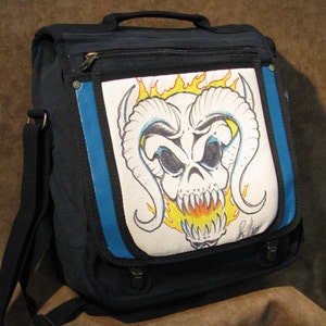 The Devil Beast by David Wong Original Artwork Handpainted Backpack Messenger Bag Bild 2