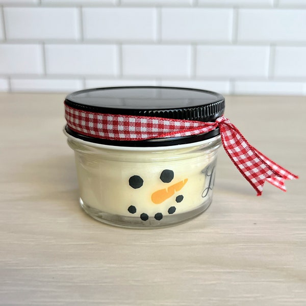 Holiday Candles, Christmas Candles, Christmas party favors, Soy Candles, Christmas Gift, Candle favors, secret sister gift, snowman decor