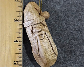 Houten ornament, handgesneden hout Santa noggin, kunstenaar Christine Coffman, verzamelbaar houten ornament, originele kunst, Butternut hout Saint Nick