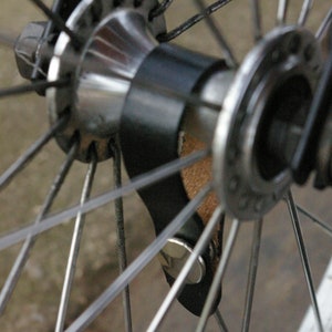 Leather Bicycle Hub Shine for Bikes with Standard Hubs