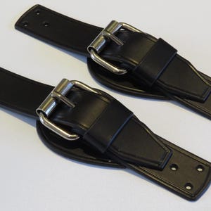 1.25" Short Leather Bonnet/Boot Straps for Vintage and Classic Cars (Pair)