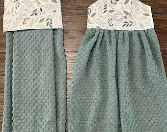 Hanging Kitchen Towels, Green leaf Top  and Hanging Kitchen towels, Hanging Towels ,Kitchen Hand Towels, Kitchen Tea Towels