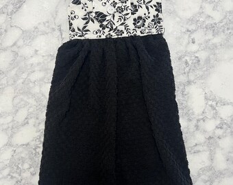 Black and white Flowers Top and Hanging Kitchen  towels, Hanging Cup Towels, Kitchen Hand Towels ,Kitchen Tea Towels