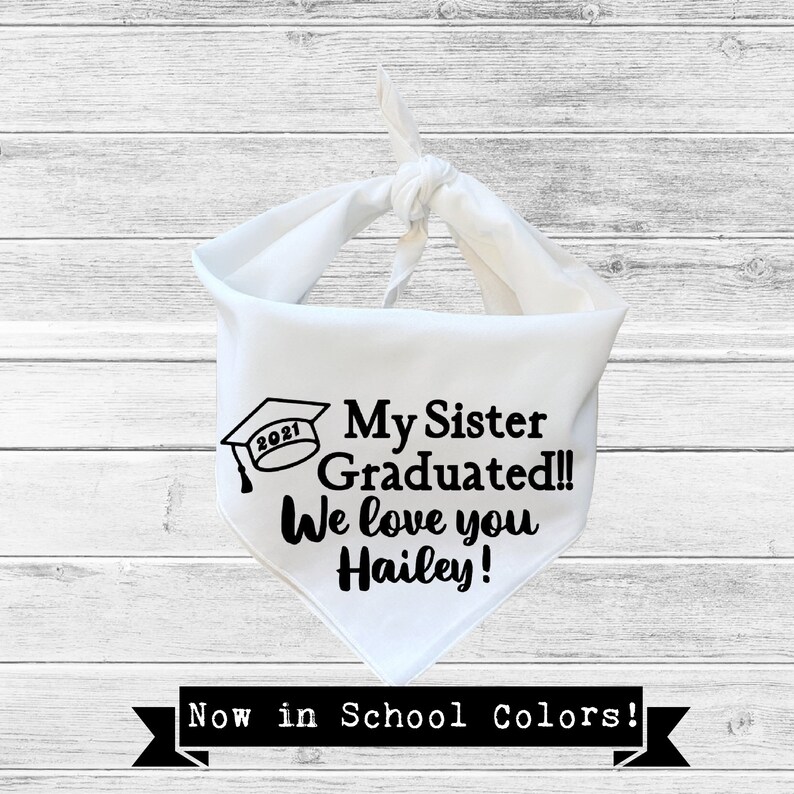 Personalized Seniors 2021 Graduation Dog Bandana with Name Custom Unique Pet Dog Bandana Cotton Gold Dog Collar for Sister Graduate