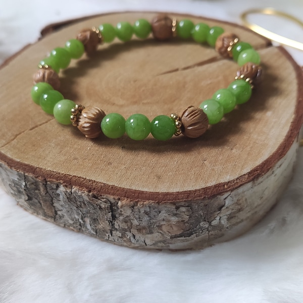 Bracelet en pierres naturelles agate verte et graine de bois de pêche