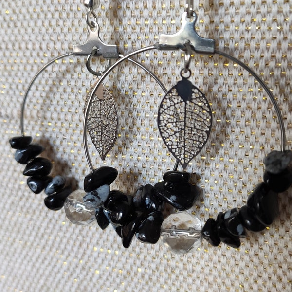 Boucles d'oreilles , créoles en pierres naturelles chips d obsidienne neige