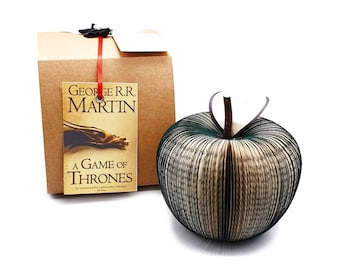 Game of Thrones - 4th Anniversary Gift – Fruit Anniversary Gift – Fantasy Book Apple – Personalised Literary Gift – Handmade Book Art