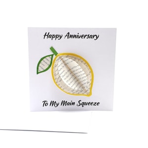 Biglietto di auguri al limone, biglietto di anniversario alla frutta, biglietto con pagine di libri